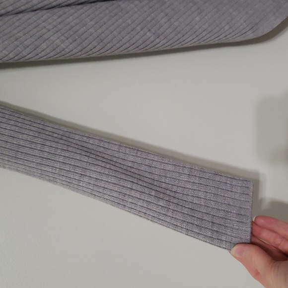 Athleta Women Solstice Wrap Cardigan XXS Gray Merino Wool Blend Balletcore Yoga - Picture 4 of 14